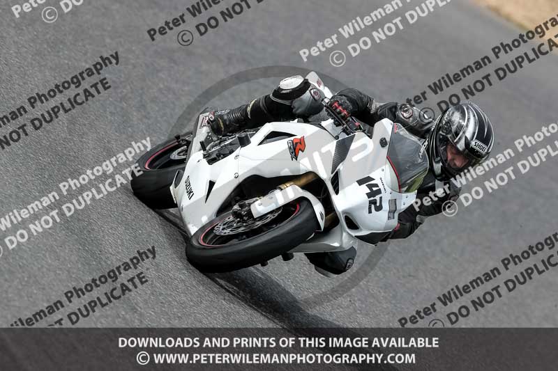 enduro digital images;event digital images;eventdigitalimages;lydden hill;lydden no limits trackday;lydden photographs;lydden trackday photographs;no limits trackdays;peter wileman photography;racing digital images;trackday digital images;trackday photos